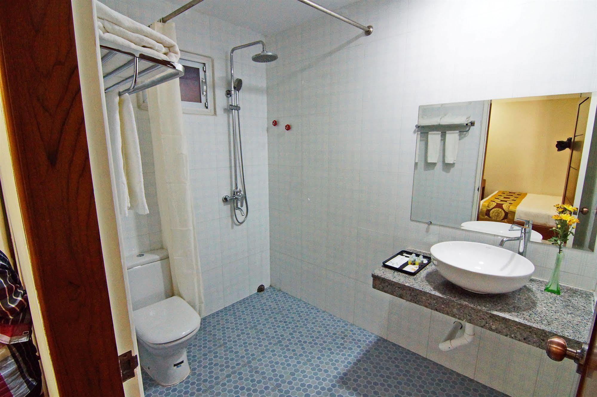 Royal Pearl Hotel Mandalay Exterior foto